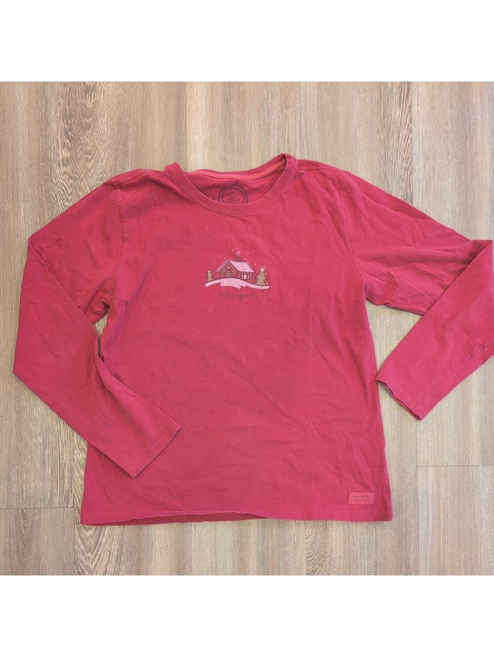 Life is Good Women’s M Red  Cabin Fever Classic Fit V Neck Long Sleeve T Shirt
